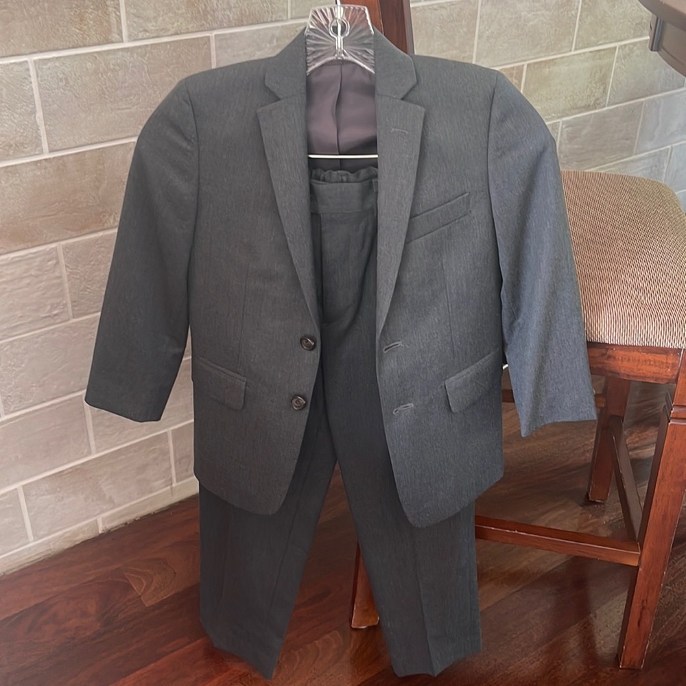 Boys Size 7 Ralph Lauren Charcoal Suit